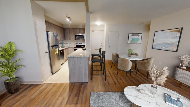 Building Photo - Redpath Towers