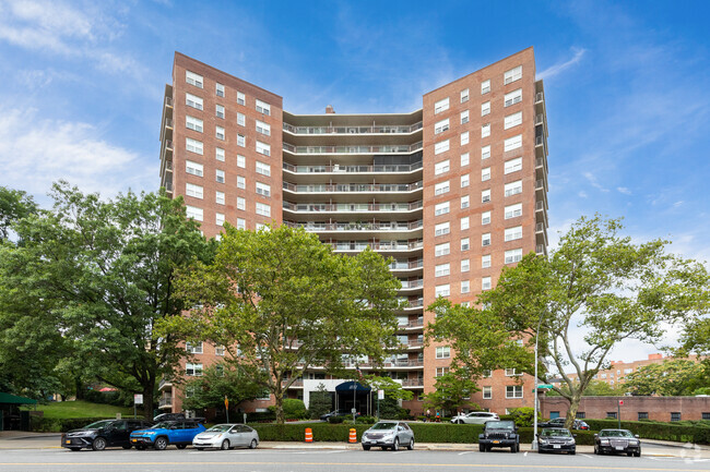 Street View - Hudson Towers