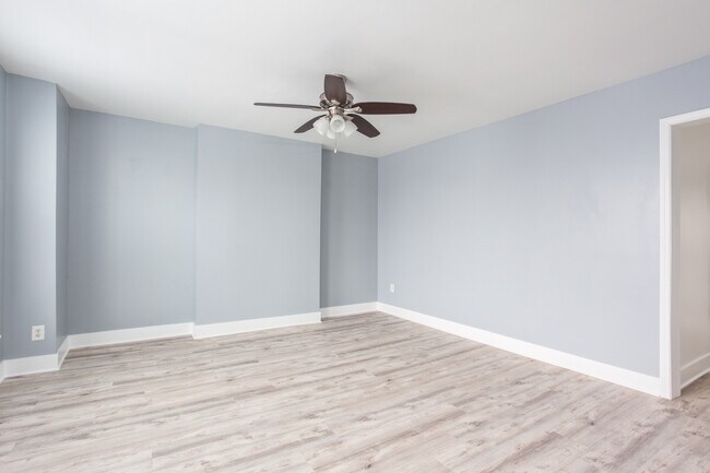 Foto del edificio - 2756 W Monroe St