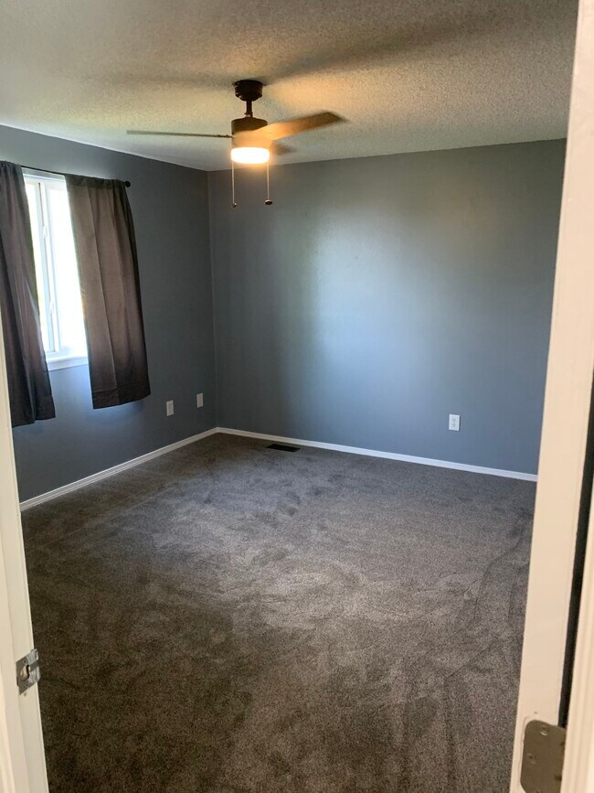 Foto del edificio - 4214 S Fundy Way