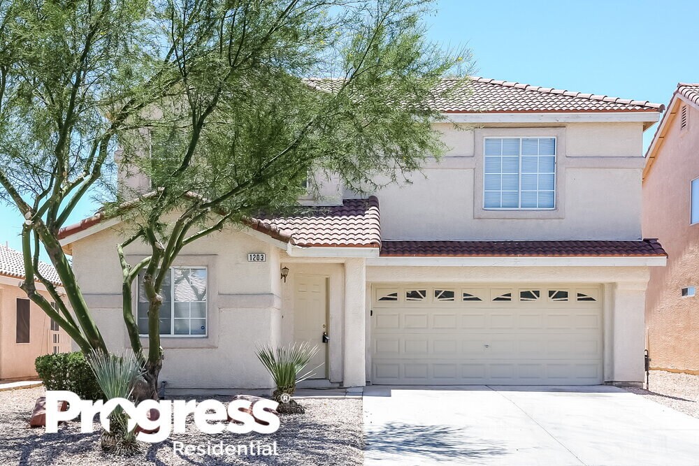Foto principal - 1203 Emerald Stone Ave