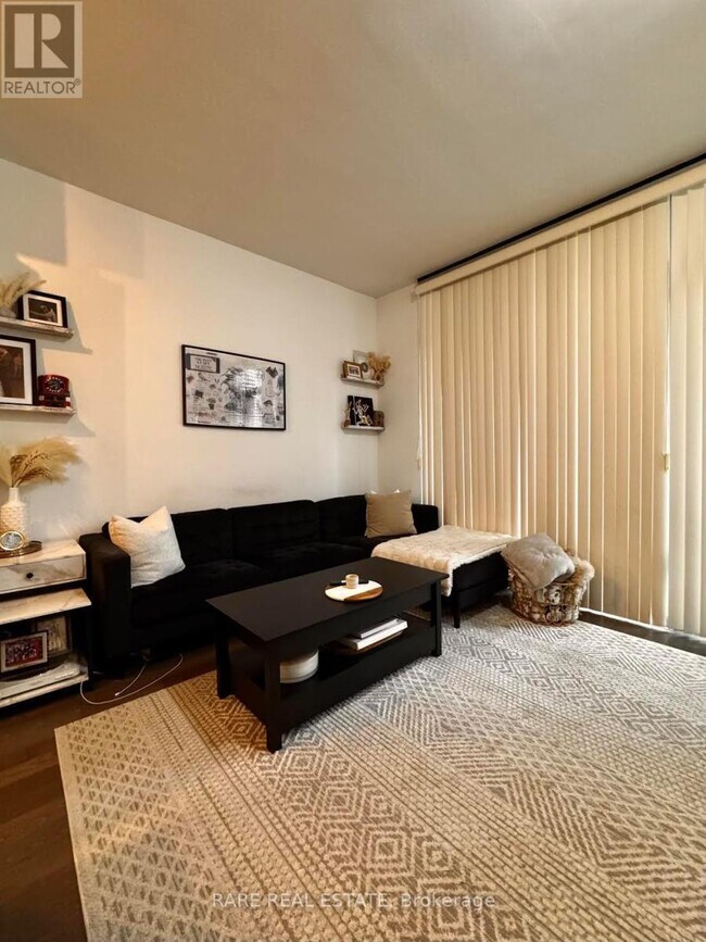 Photo du bâtiment - 39 Queens Quay E