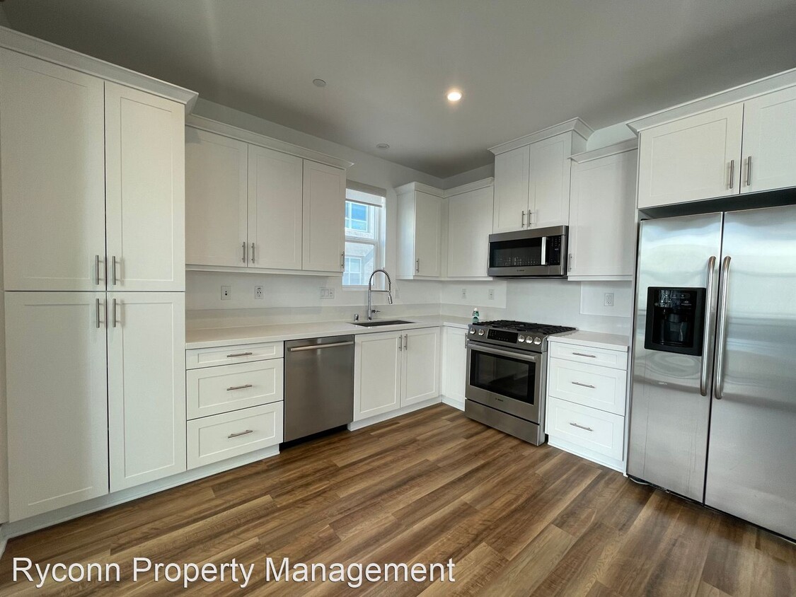 Foto principal - 2 br, 2.5 bath House - 2318 Synergy Dr