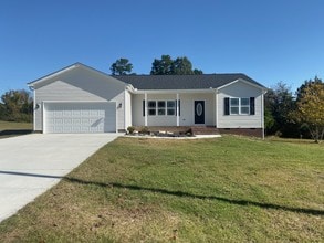 Building Photo - 2935 Cornell Dr