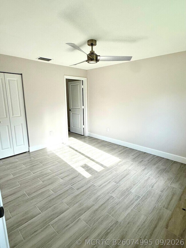 Building Photo - 4420 Timber Ridge Ln