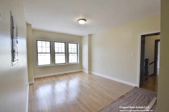 Foto del edificio - 5961 W Huron St
