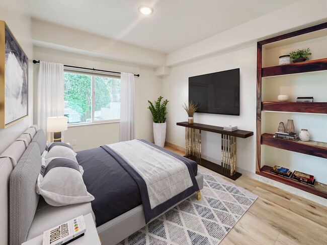 Building Photo - Adorable, Upgraded, 3 Bed/2 Bath duplex, F...