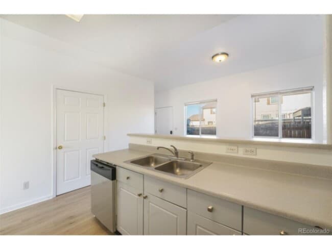 Photo - 2644 Devonshire Ct Townhome