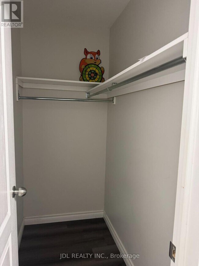 Building Photo - 41 Maria Rd