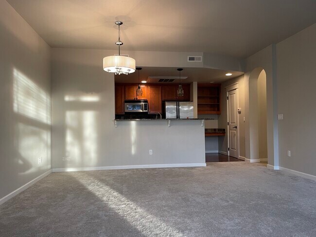 Building Photo - 3460 Summerlinn Dr
