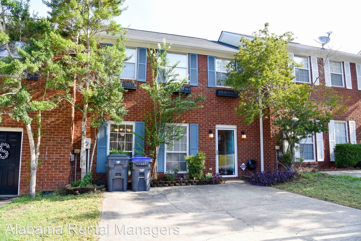 Primary Photo - 2 br, 2.5 bath House - 106 Sugar Drive