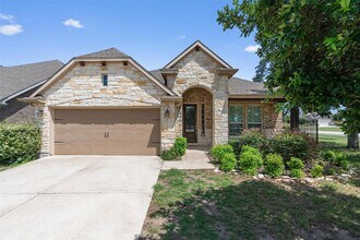 Building Photo - 7901 Arbor Knoll Ct