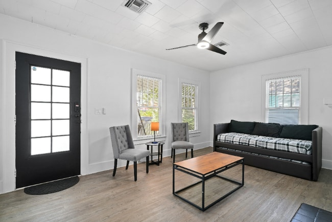 Photo - 1829 Hollenbeck Dr Apartment