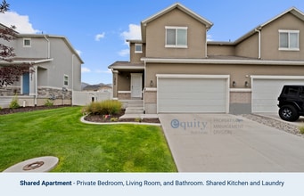 Building Photo - 2734 S Riverhead Dr