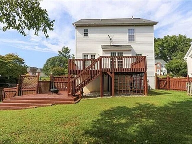 Building Photo - 4820 Manteo Ln