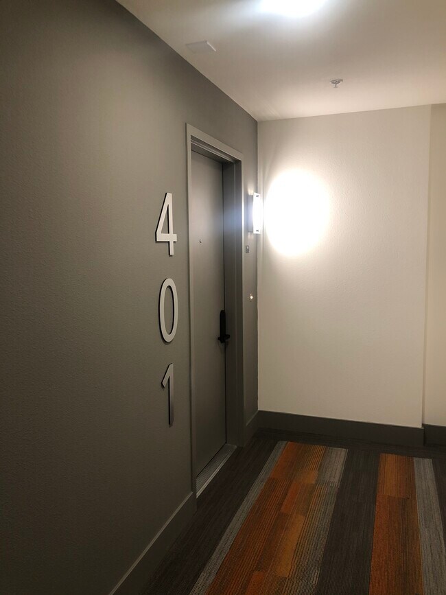 Foto del edificio - 1605 Riviera Ave