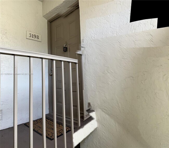 Foto del edificio - 3198 Coral Lake Ln