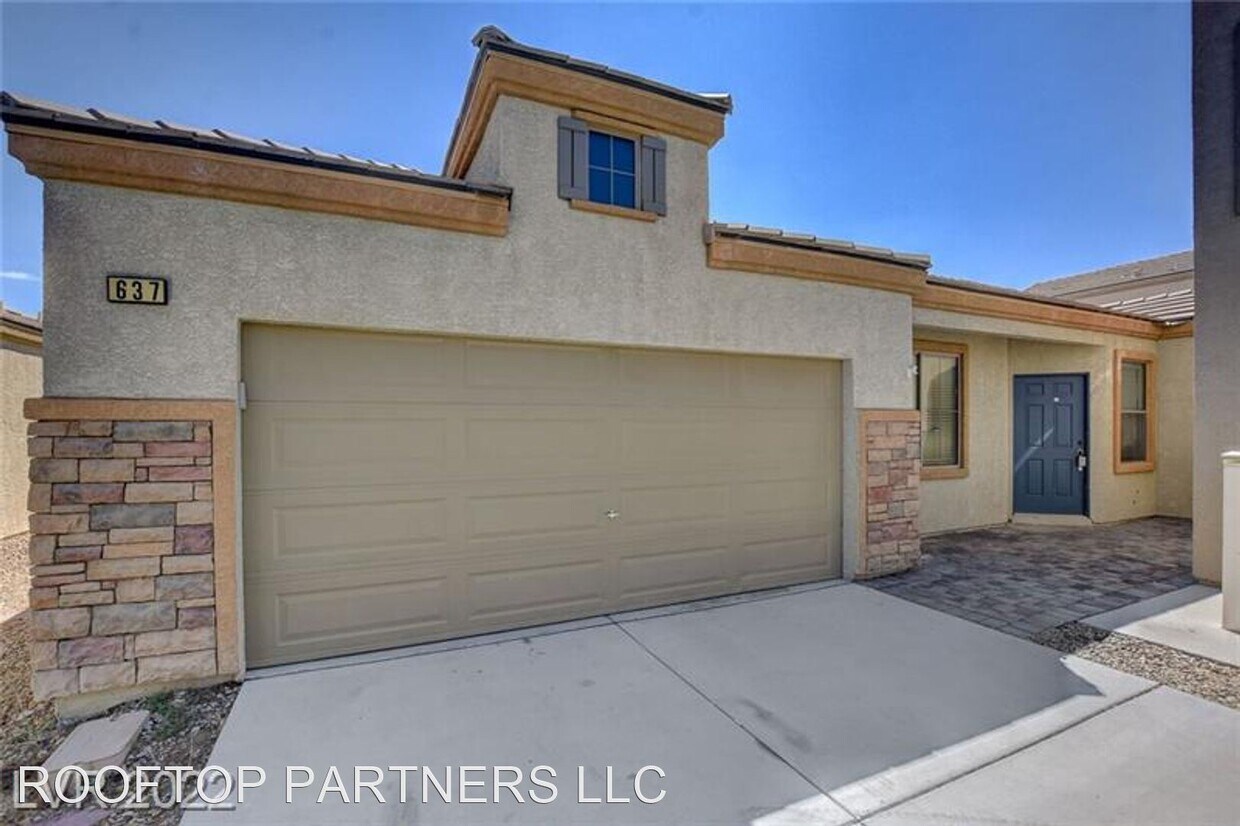 3 br, 2 bath House 637 Ship Wrecked House Rental in North Las Vegas