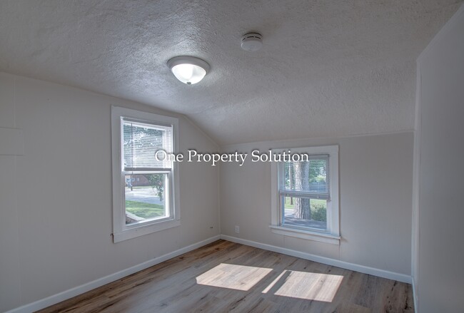Building Photo - 6419 W 25th Ave