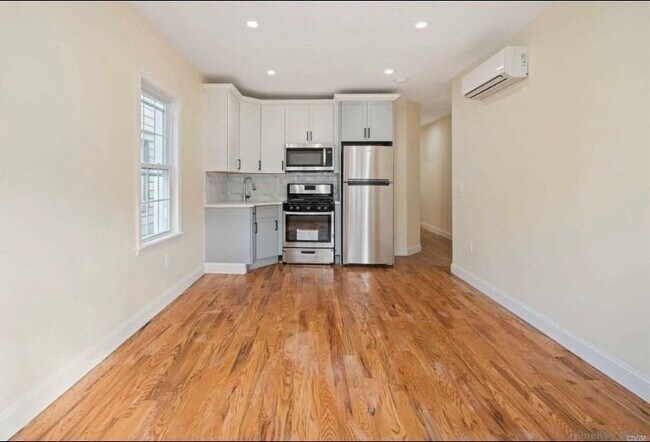 Foto del edificio - 116-21 148th St