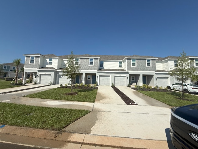 Building Photo - 7753 Waterscape Dr