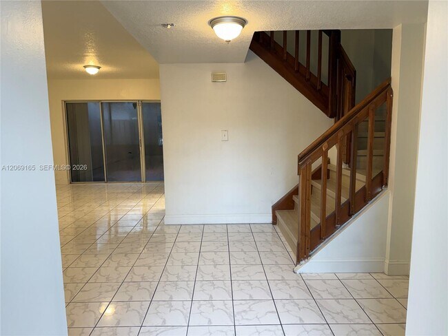 Foto del edificio - 12372 SW 52nd Ct