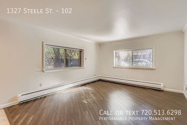 Foto del edificio - 1327 Steele St
