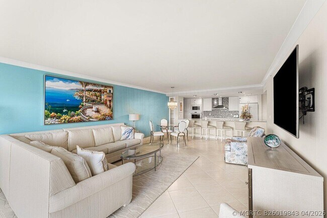 Foto del edificio - 4740 S Ocean Blvd
