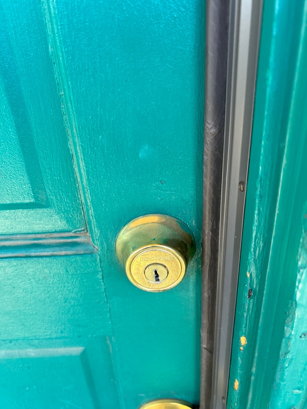 Building Photo - 205 E 11th St