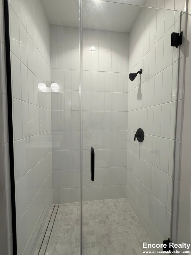 Building Photo - 199 Gardner St