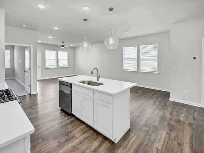 Foto del edificio - BRAND NEW IN AIKEN