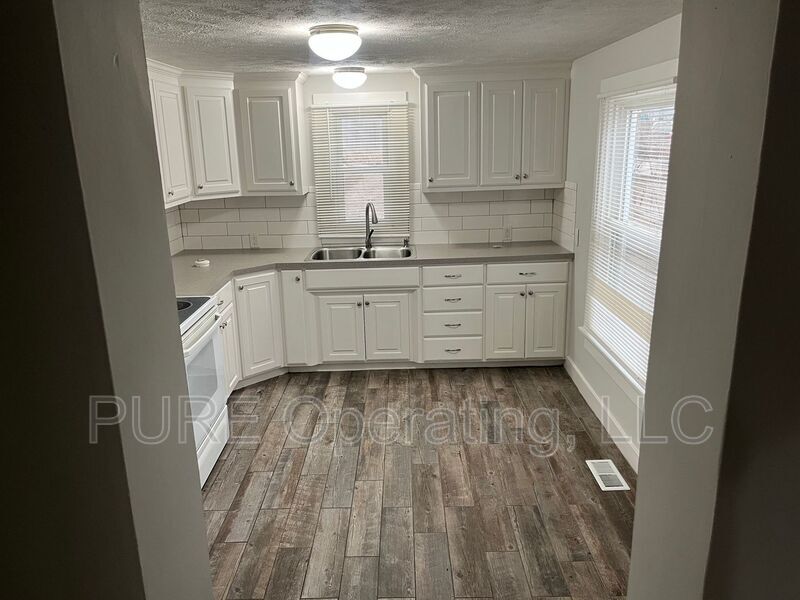 Primary Photo - 2513 N 62nd St