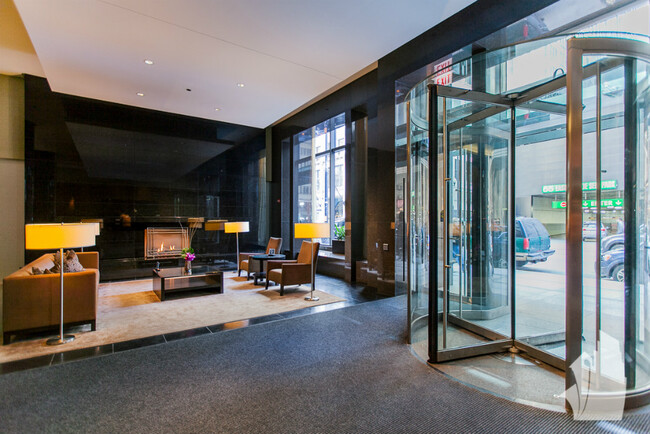 Building Photo - 55 E Monroe St