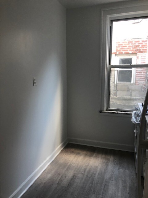 kitchen - 2907 Ditmars Blvd