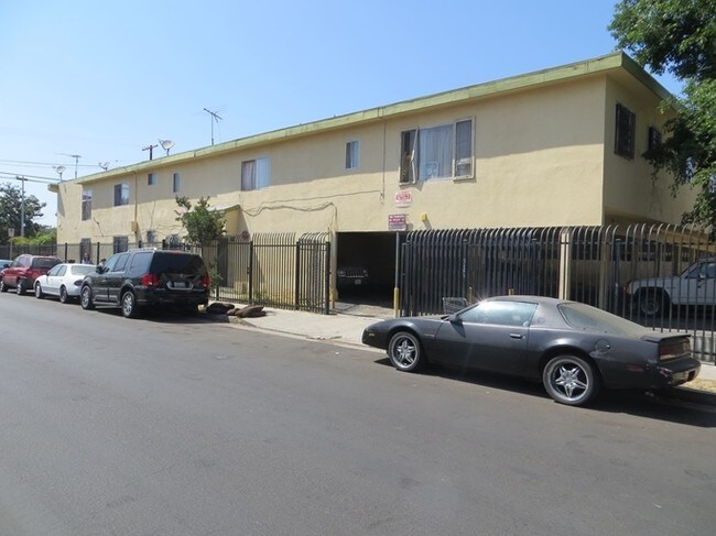 Foto del edificio - 2670 S Budlong Ave