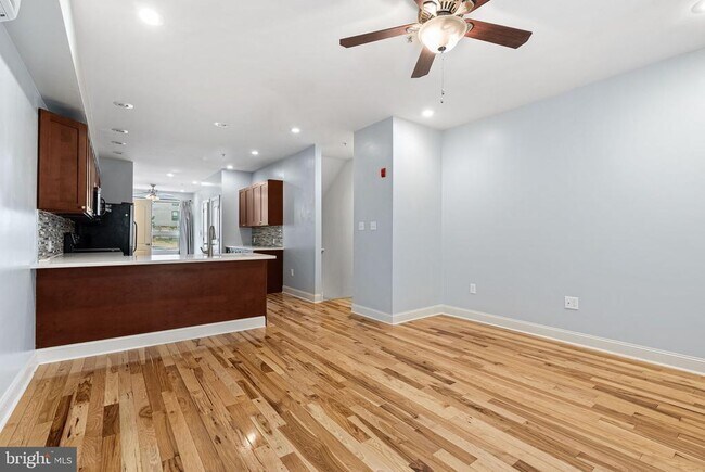 Foto del edificio - 823 N 15th St