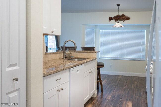 Foto del edificio - 8382 Butternut Rd