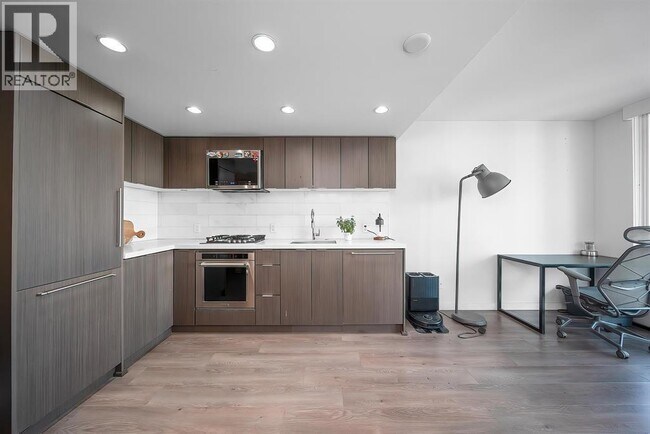 Photo du bâtiment - 8189 Cambie St.