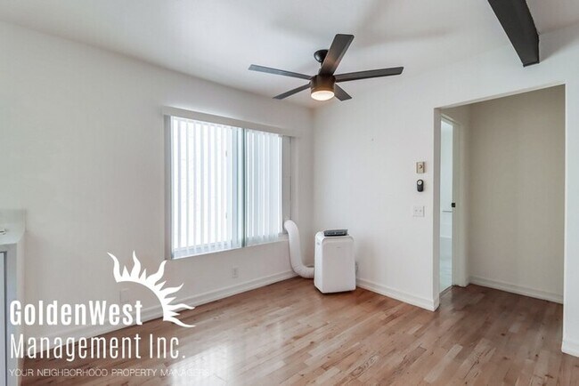 Building Photo - Beautiful 1Bdm 1Ba Condo in University Hei...