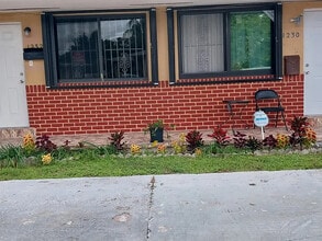 Building Photo - 1230 NE 136th Terrace