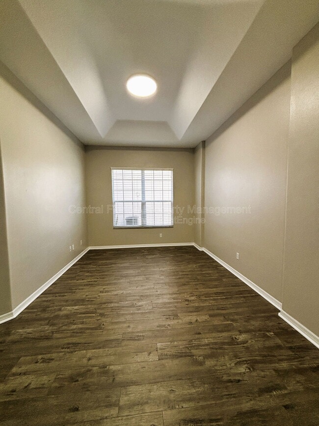 Foto del edificio - 13330 Hatherton Cir