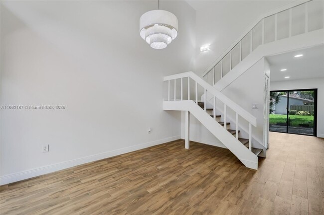 Building Photo - 10516 SW 112th Ave