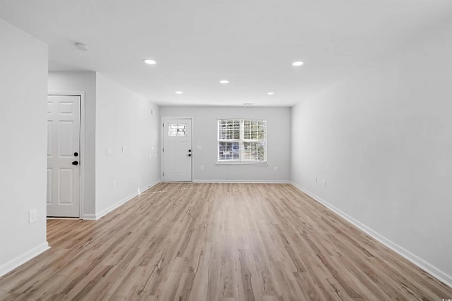 Building Photo - 7031 Birnamwood court