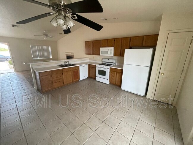 Building Photo - 2280 E Lipan Blvd