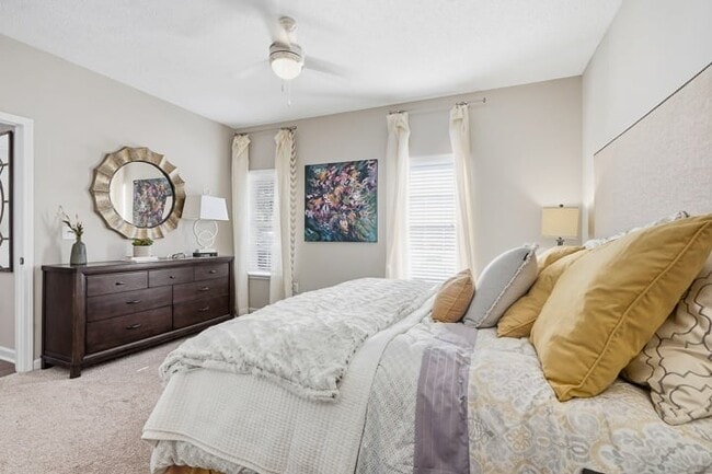 Building Photo - The Glen at Alexander Apartments