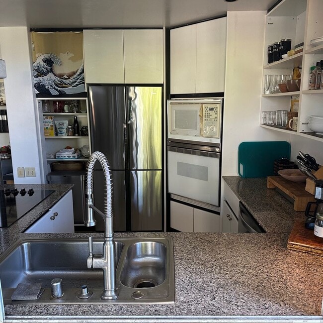 Building Photo - 2 bedroom 2 bath with a view at Palms of Wailea/Phase I