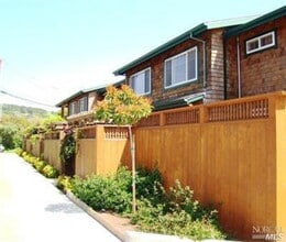 Building Photo - 1531 Sir Francis Drake Blvd