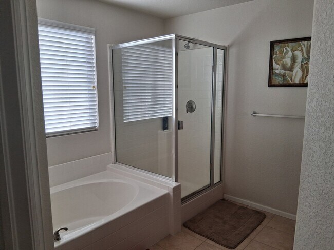 Foto del edificio - 3508 E 102nd Ct