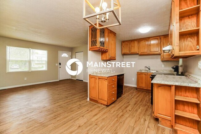 Foto del edificio - 3 Bedroom Pet-Friendly Home in COLUMBUS, OH with Main Street Renewal
