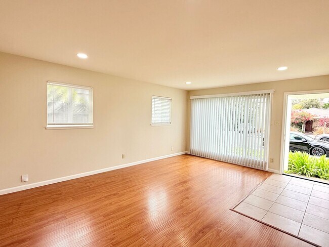 Foto del edificio - 41652 Carmen St